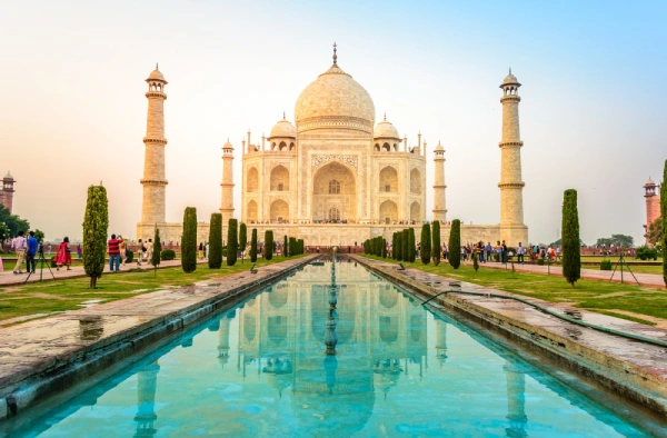 india place